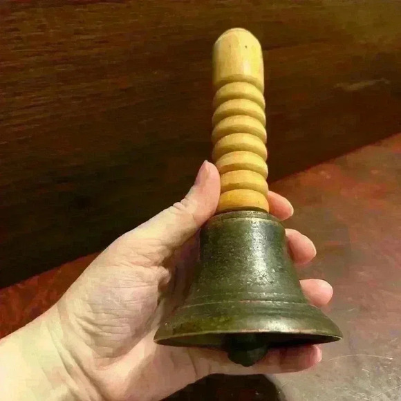 Antique Brass Metal Hand Held School Dinner Bell Wood Handle 7” Heavy - Picture 1 of 4